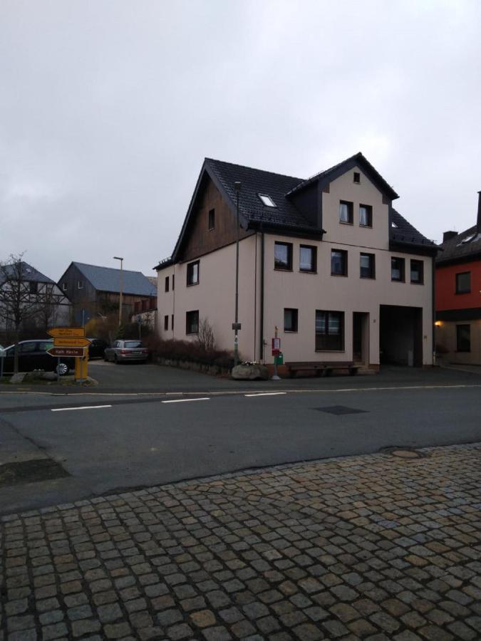Ferienwohnung Am Marktplatz Sparneck Exterior photo